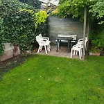 Sion House With Garden In The Center Close To The Sea And Amsterdam בית נופש בברוויק