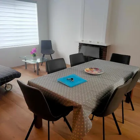 Sion House With Garden In The Center Close To The Sea And Amsterdam בברוויק