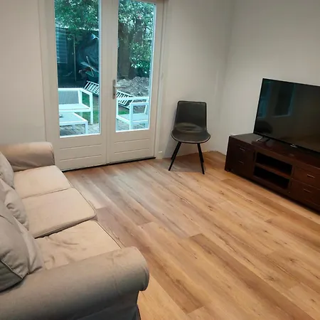 Casa vacanze House With Garden In The Center Close To The Sea And Amsterdam *