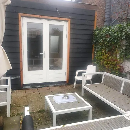 펜션 House With Garden In The Center Close To The Sea And Amsterdam